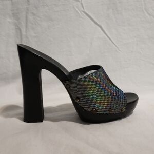 NO LABEL  - Made in Italy, Exceptionally Designed & Crafted, Skilled Workmanship